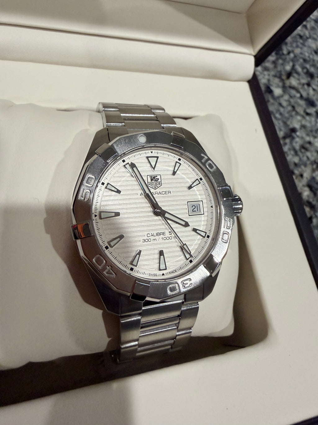 TAG Heuer Aquaracer 300M Calibre 5 Automatic Silver Dial WAY2111.BA0910