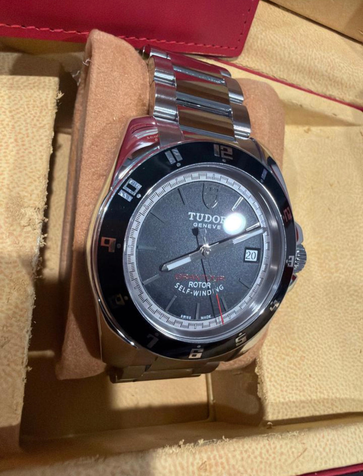 Tudor Grantour Full Set Refrence #20500N-Pre-Owned