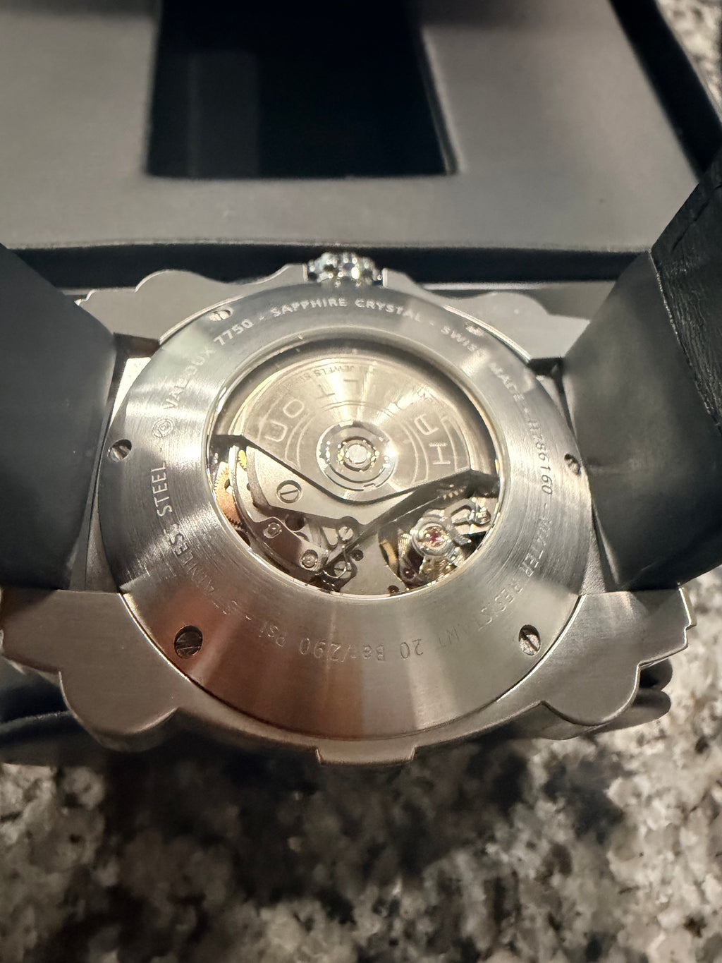 Hamilton Khaki Navy BeLOWZERO Automatic Chronograph 46mm – Ref. H78616733 - New