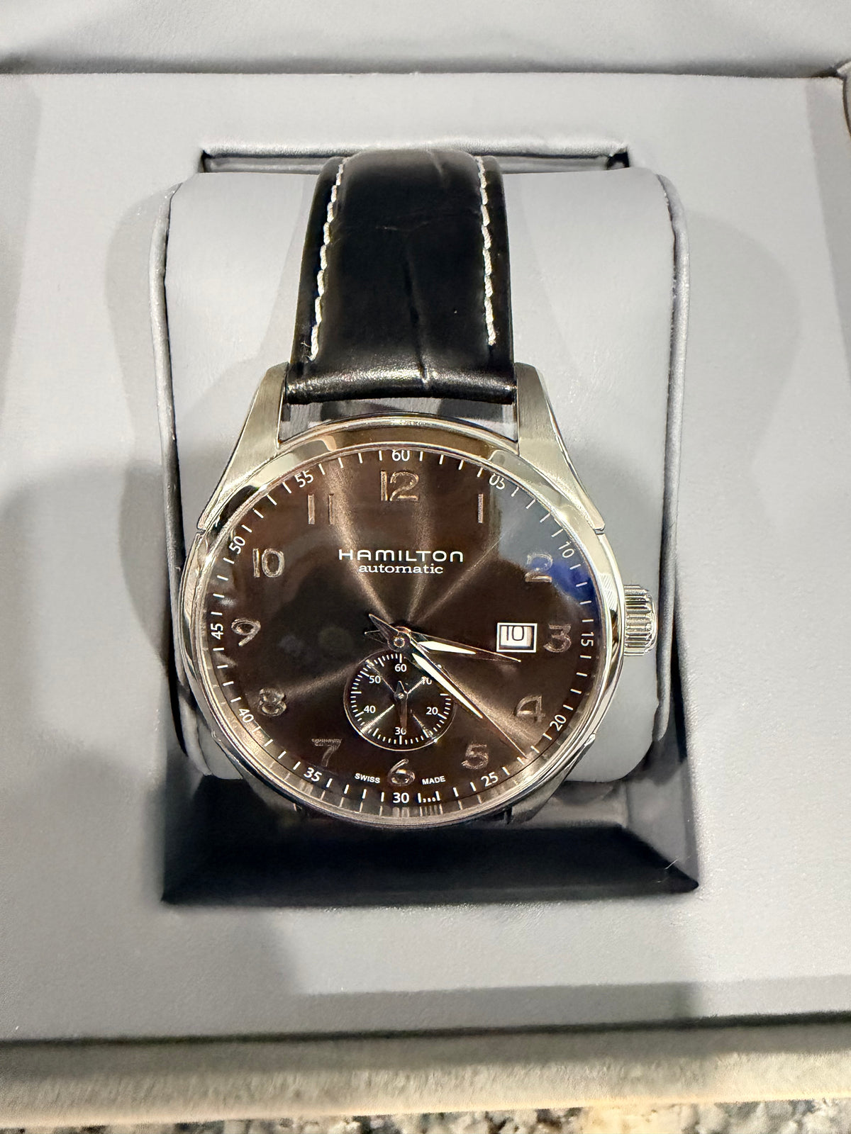 Hamilton Jazzmaster Maestro Small Second Automatic 40mm Brown Sunburst Dial Watch – Ref. H42515785 - Pre-owned