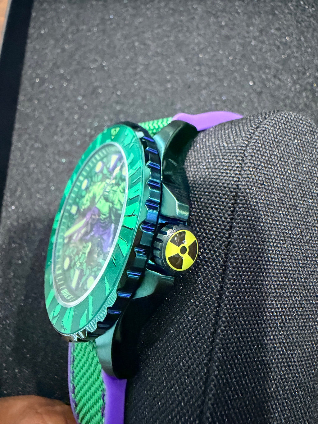 Fossil x Marvel The Incredible Hulk Limited Edition Automatic Watch - LE1246SET – New