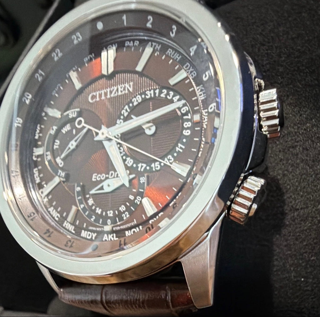 Citizen Calendrier Eco-Drive World Time Brown Dial Leather Watch – BU2020-29X - New
