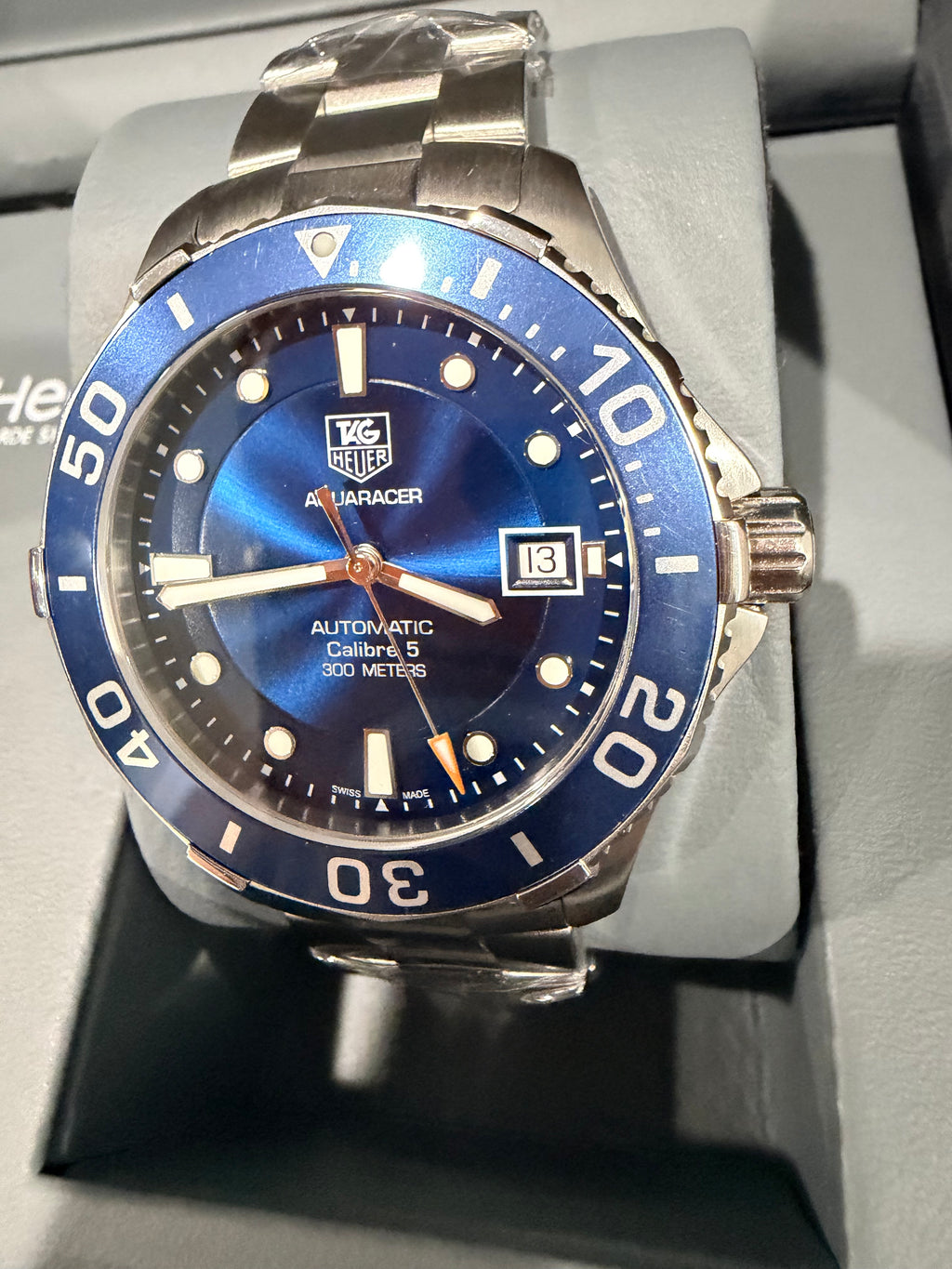 TAG Heuer Aquaracer Calibre 5 Automatic Blue Dial - Ref. WAN2111.BA0822 - Pre-owned
